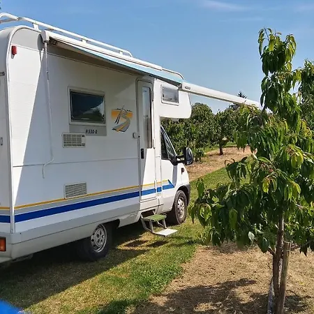 مكان تخييم Meeting-wohnmobil شباير